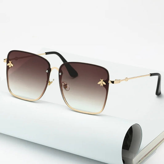 Vintage Fashion Oversized Rimless Sunglasses Woman Famous Luxury Brand Design Retro Gradient Bee Square Sun Glasses For Female
