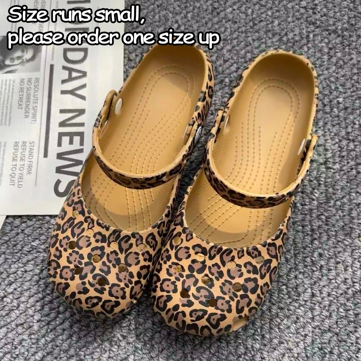 Summer New Women's Cute Ballet Hole Shoes Retro EVA Outer Wear Mary Jane Shoes Anti Slip Outdoor Beach Sandals