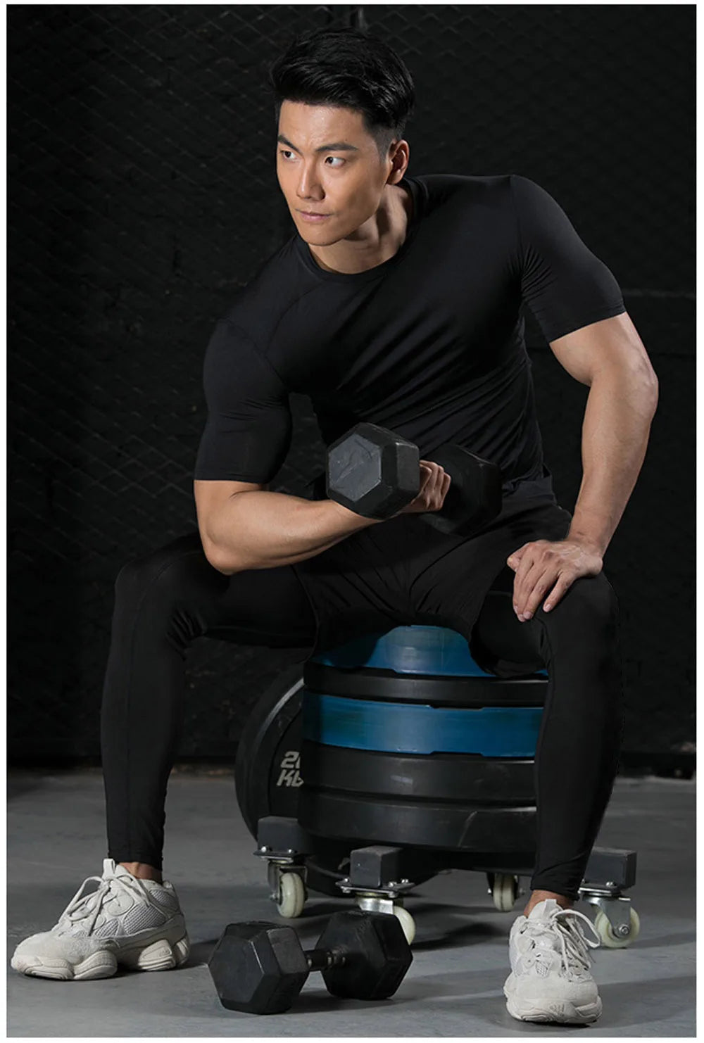 New Compression Shirt Men Rashguard Fitness Short Sleeve Running Shirt Man Gym T Shirt Sportswear Tights T Shirt Men