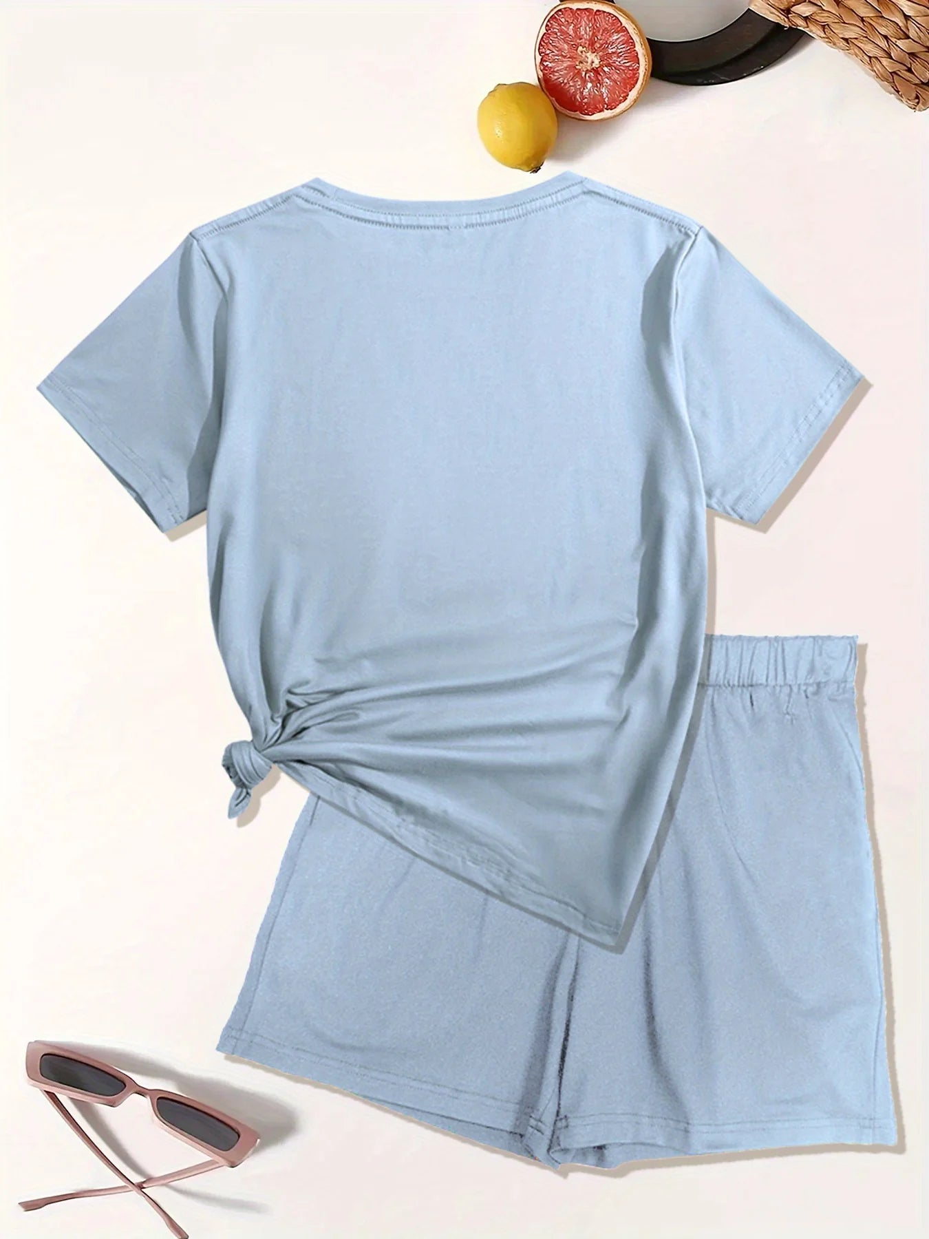 Summer women's Comfortable and loose white cartoon print casual loose round neck short sleeved T-shirt shorts two-piece set