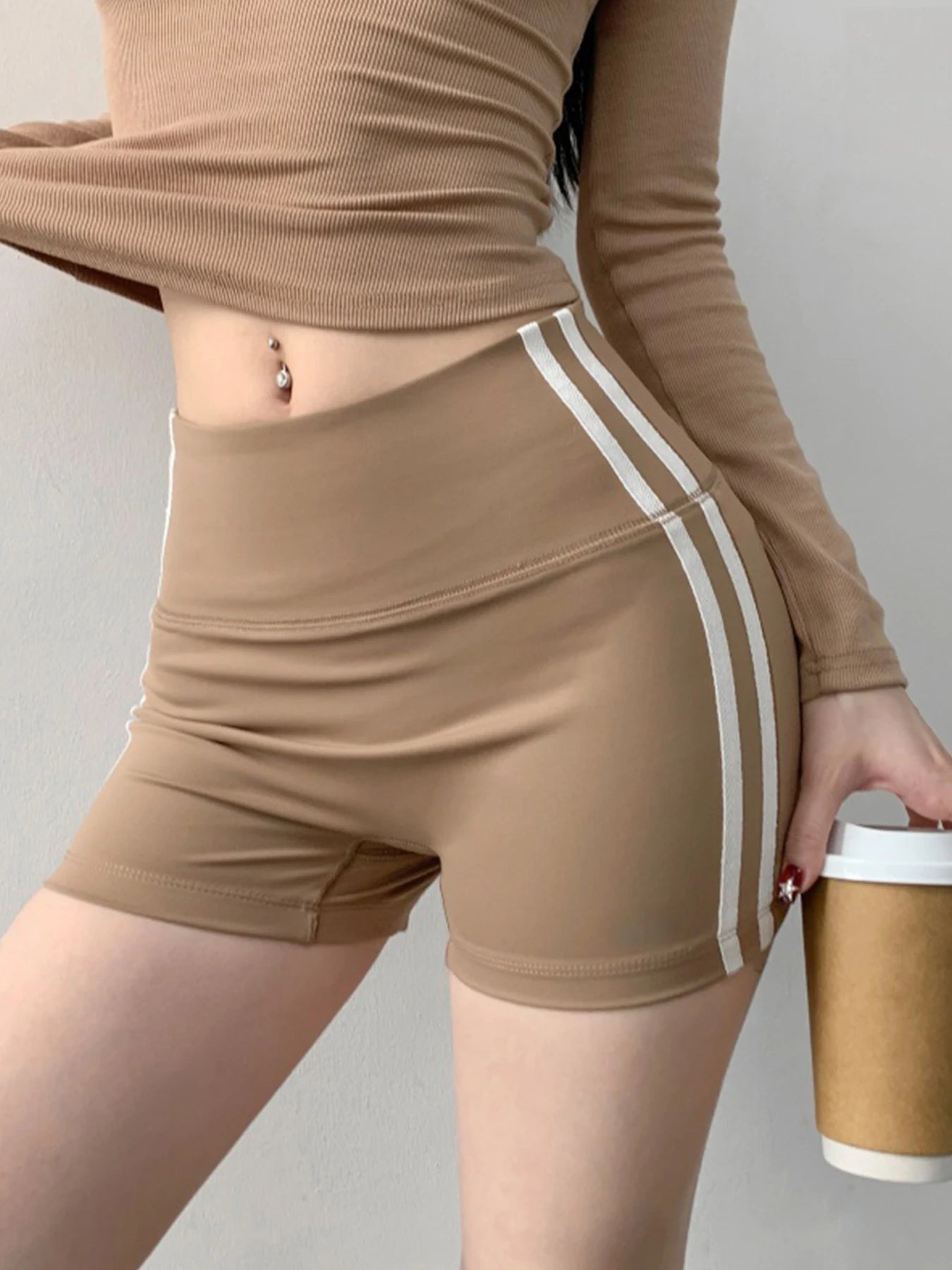 Women's High-Waisted Slim-Fit Yoga Shorts - Color-Block, Butt-Lifting, Breathable & Quick-Dry for Running, Training & Fitness