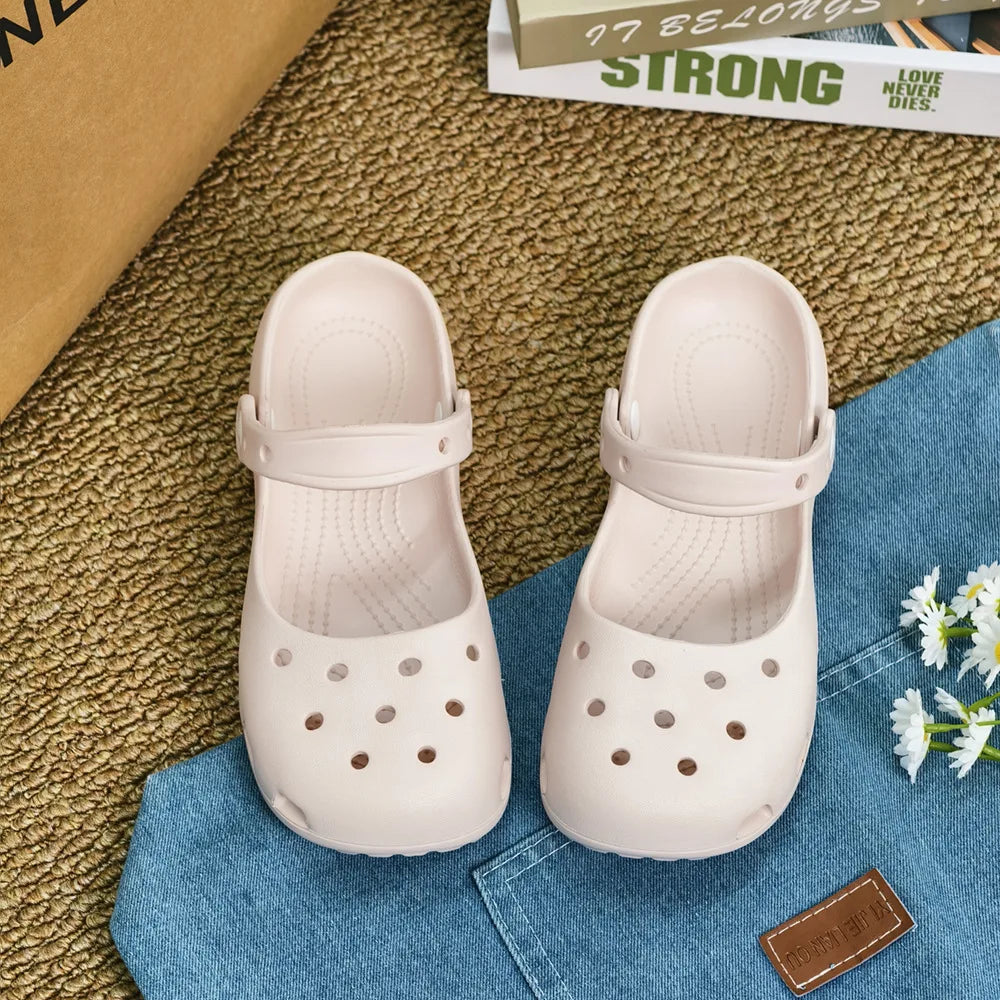 Summer New Women's Cute Ballet Hole Shoes Retro EVA Outer Wear Mary Jane Shoes Anti Slip Outdoor Beach Sandals