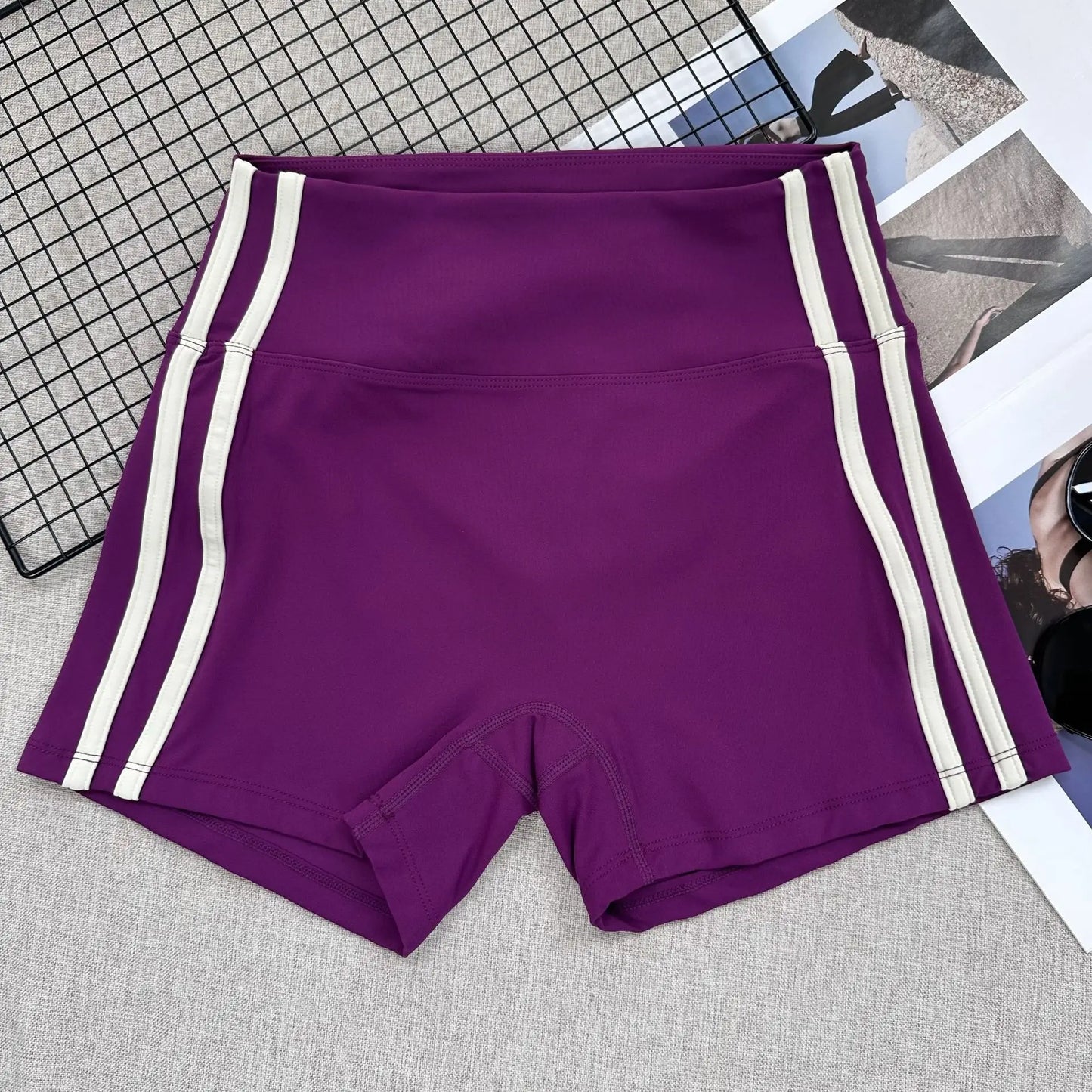 Women's High-Waisted Slim-Fit Yoga Shorts - Color-Block, Butt-Lifting, Breathable & Quick-Dry for Running, Training & Fitness