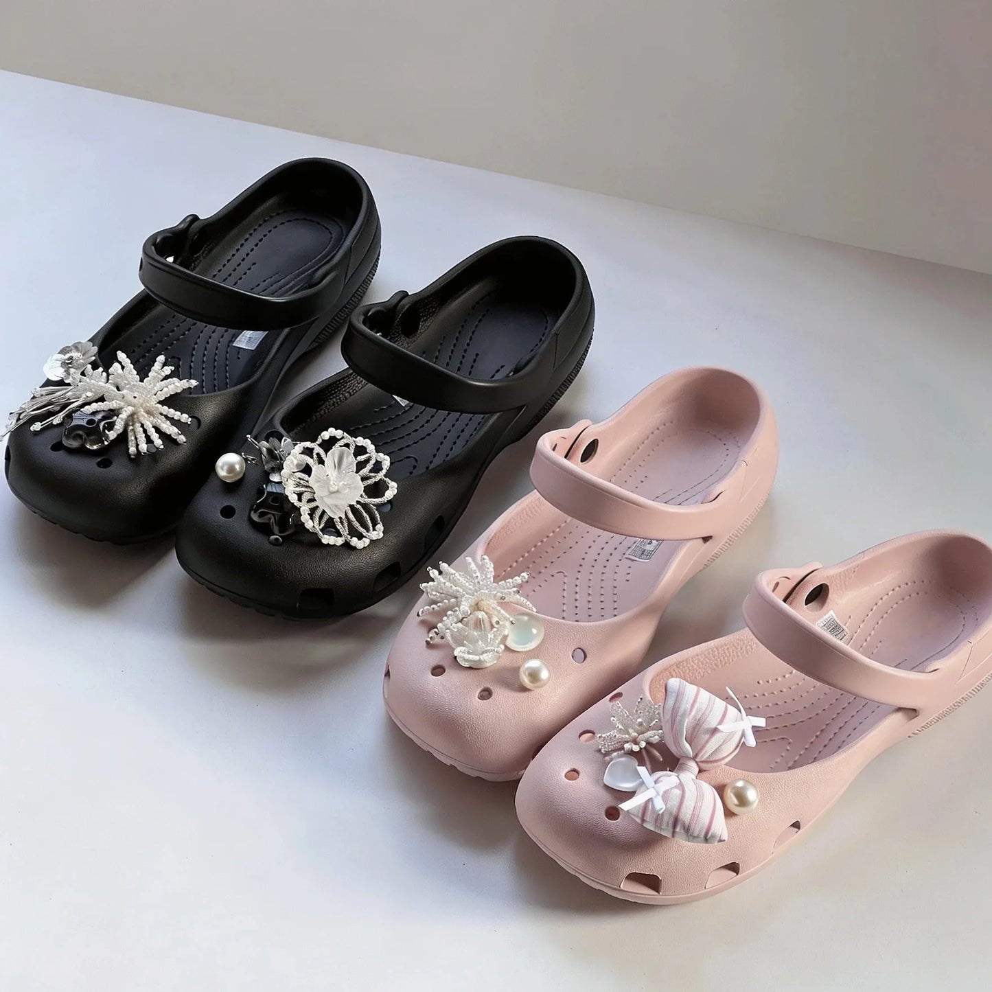 Summer New Women's Cute Ballet Hole Shoes Retro EVA Outer Wear Mary Jane Shoes Anti Slip Outdoor Beach Sandals