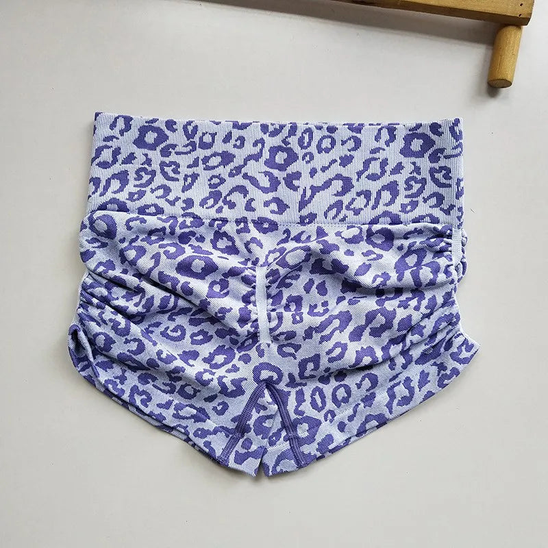Fashion Leopard-Print Seamless Yoga Shorts for Women - High-Waisted Butt-Lifting & Skin-Tight Fitness Pants