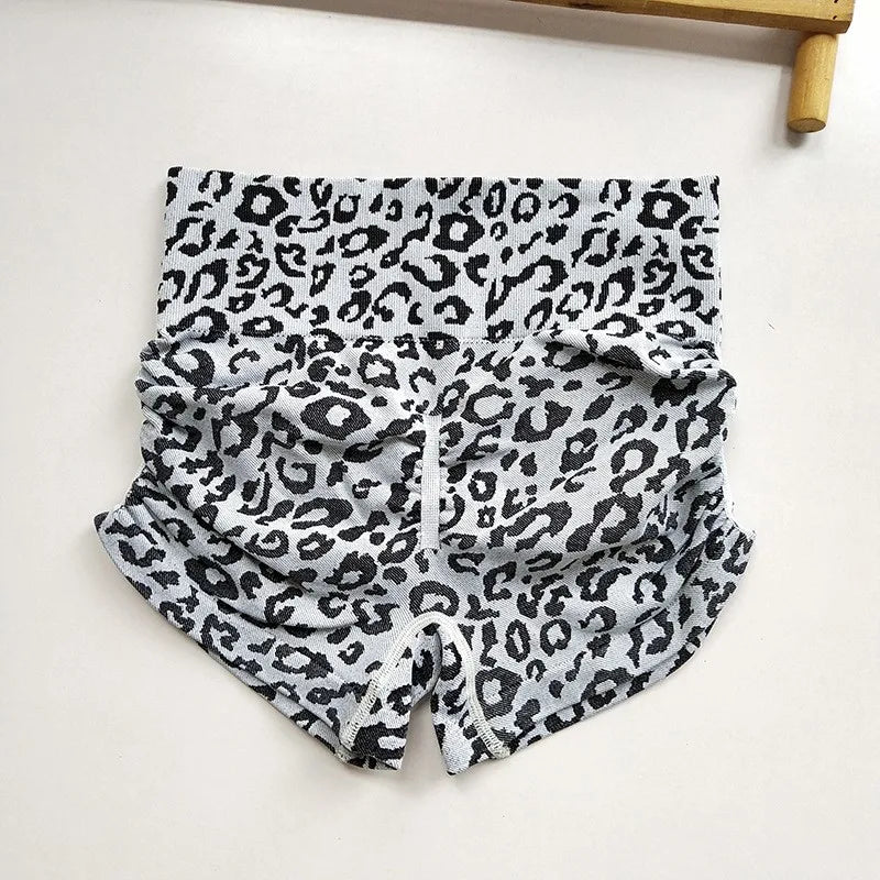 Fashion Leopard-Print Seamless Yoga Shorts for Women - High-Waisted Butt-Lifting & Skin-Tight Fitness Pants