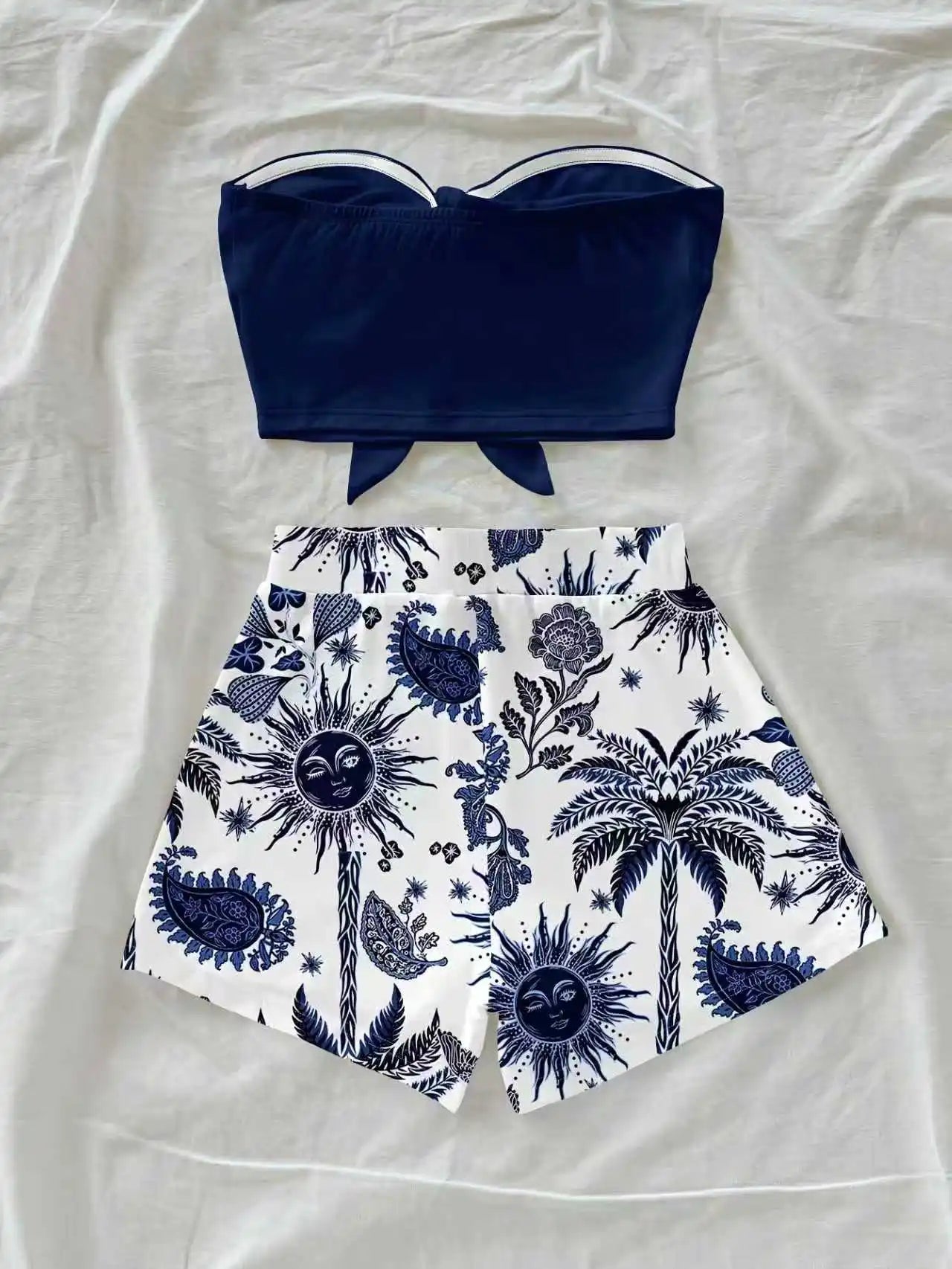 Women's summer vacation coconut tree and Sun God cashew print 2-piece set, suitable for vacation, summer, and fashionable spring