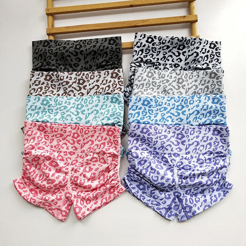 Fashion Leopard-Print Seamless Yoga Shorts for Women - High-Waisted Butt-Lifting & Skin-Tight Fitness Pants
