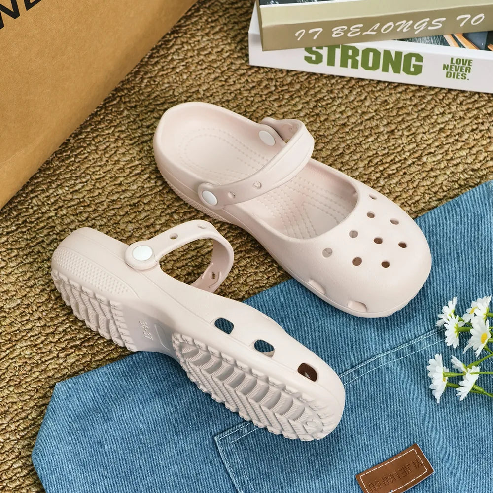 Summer New Women's Cute Ballet Hole Shoes Retro EVA Outer Wear Mary Jane Shoes Anti Slip Outdoor Beach Sandals